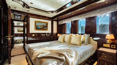 LADY LENA-27-gallery-thumbnail