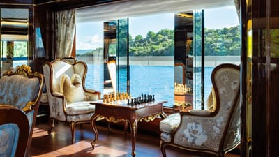 LADY LENA-17-gallery-thumbnail