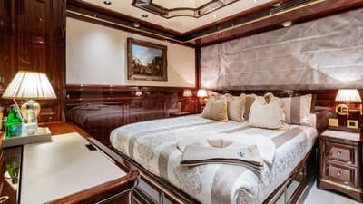 LADY LENA-29-gallery-thumbnail