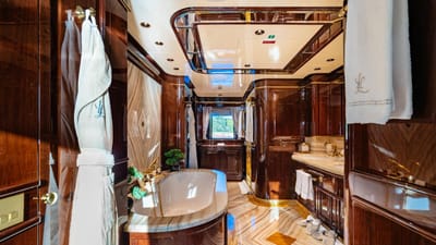 LADY LENA-25-gallery-thumbnail