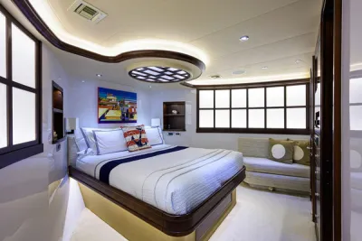 UNWINED-9-gallery-thumbnail