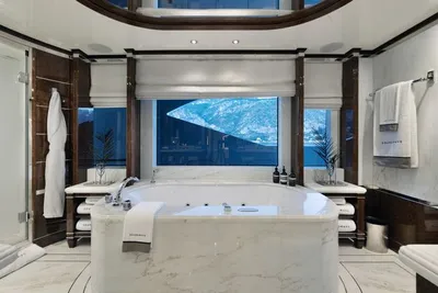 SOUNDWAVE-33-gallery-thumbnail