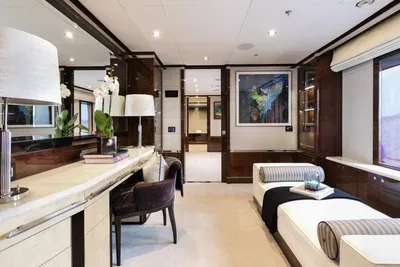 SOUNDWAVE-37-gallery-thumbnail