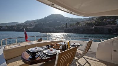 Lizzi-15-gallery-thumbnail