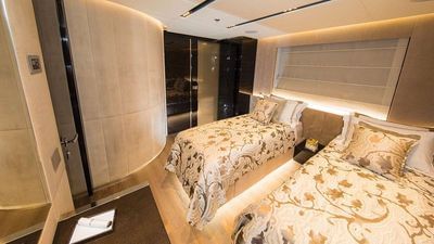 Ouranos-22-gallery-thumbnail