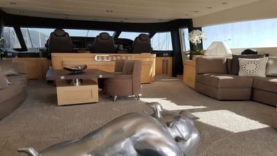 Reveil-10-gallery-thumbnail