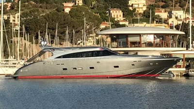 Reveil-1-gallery-thumbnail