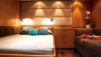 ARISTARCHOS-12-gallery-thumbnail