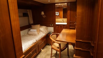 CHANTAL-16-gallery-thumbnail