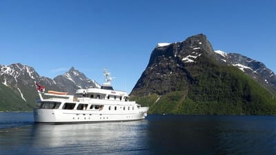 CHANTAL-22-gallery-thumbnail