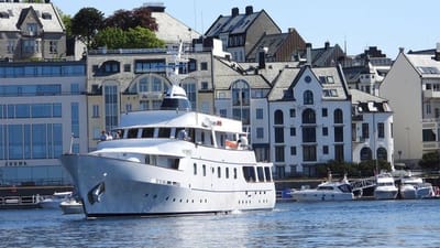 CHANTAL-23-gallery-thumbnail