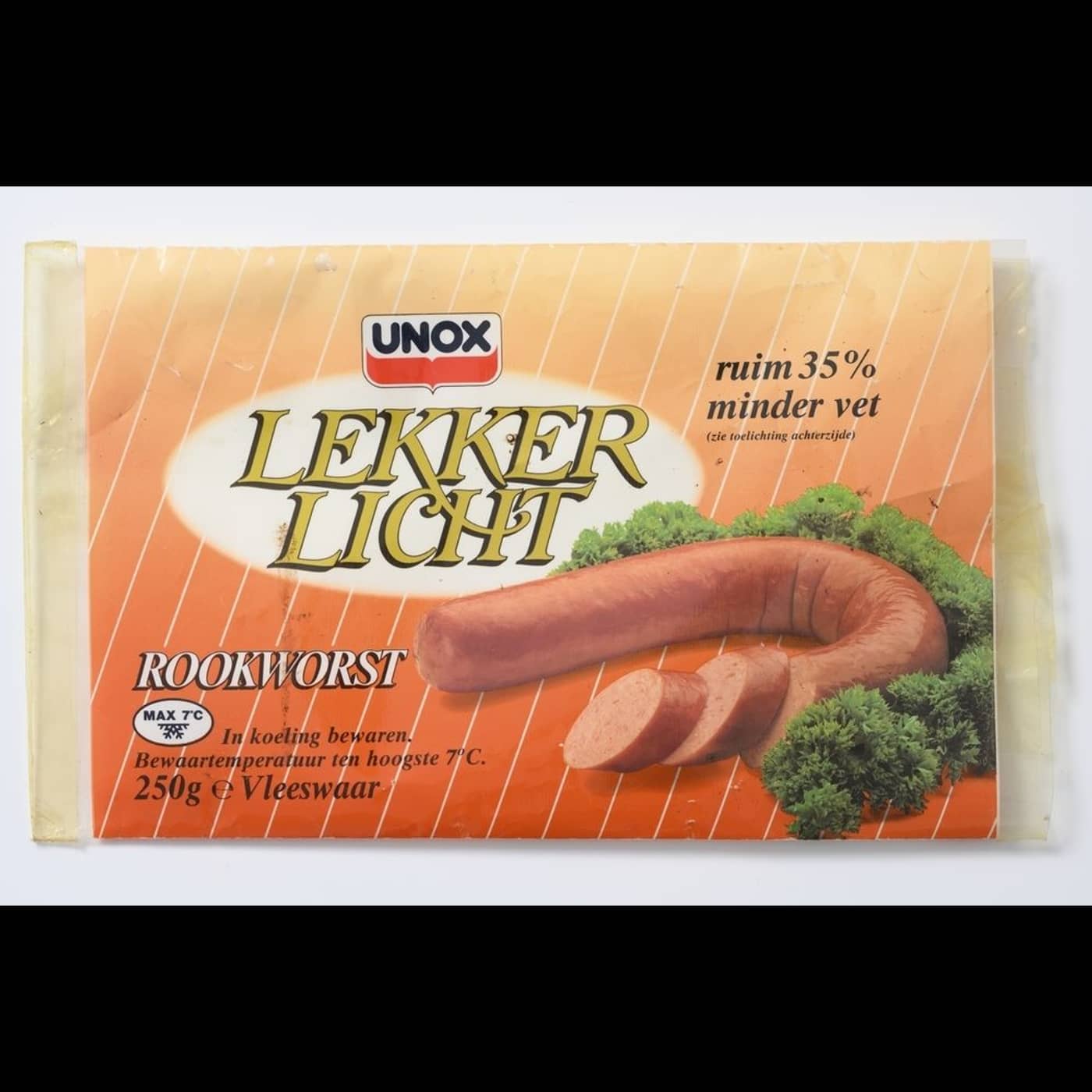 5bb9d965 92f3 4985 922b ddd17016a982