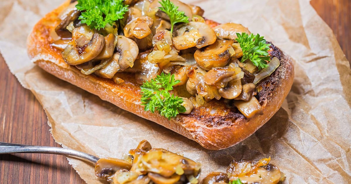 J. Lohr | Warm Salad Of Mushrooms, Butternut Squash And Feta On…