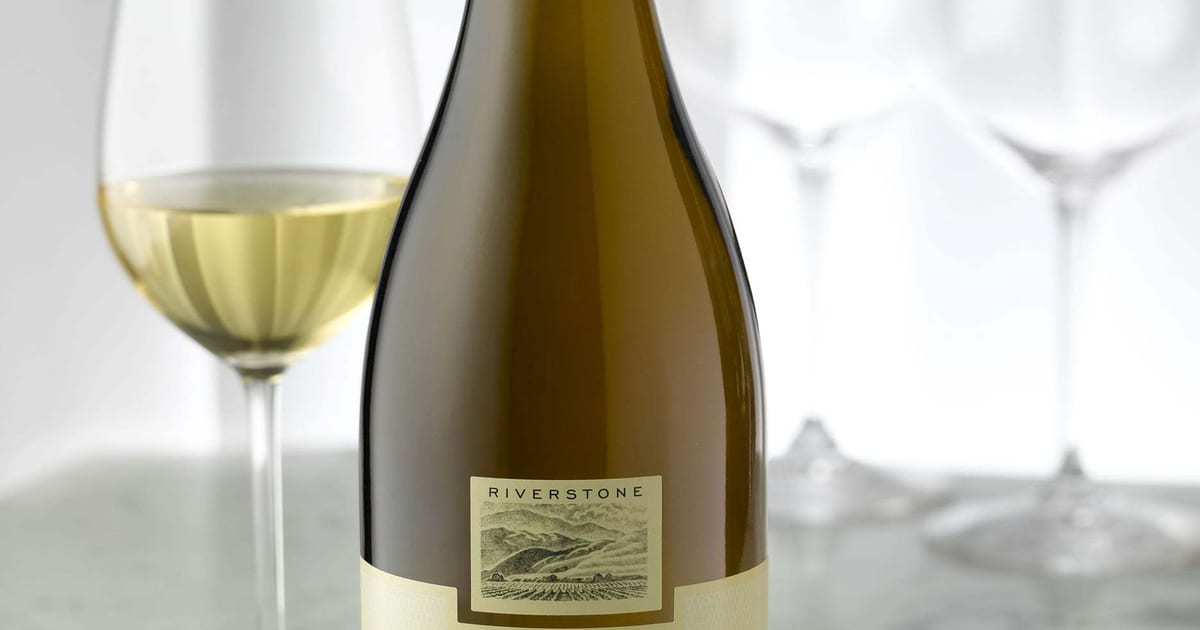 J. Lohr | Butter Poached Scallops on Sugar Snap Risotto with Vanilla…