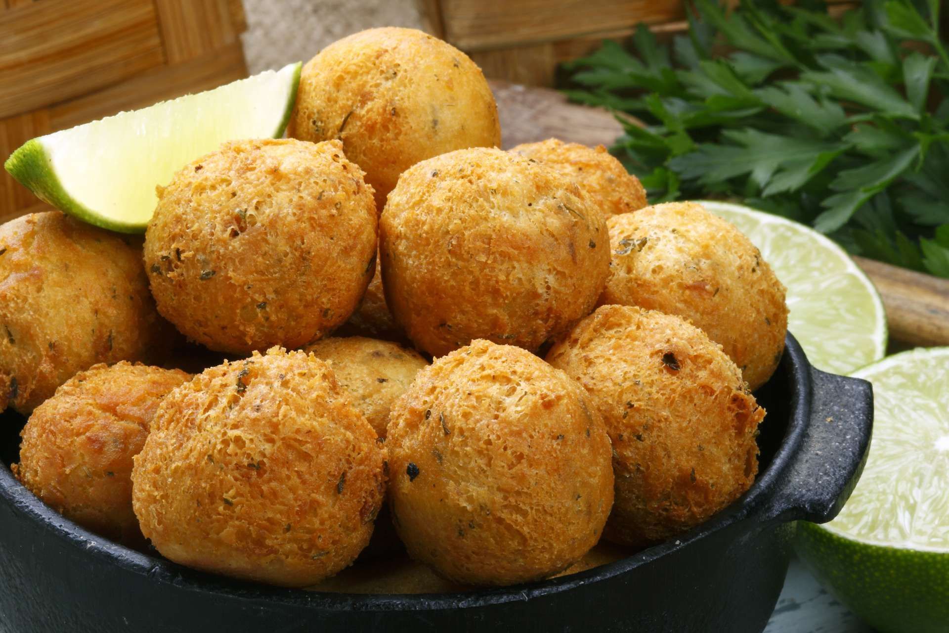 bolinho de bacalhau