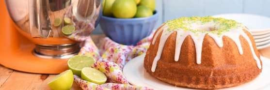 bolo de limão com glacê