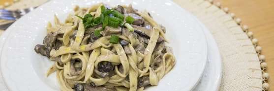 fettuccine ao molho de cogumelos