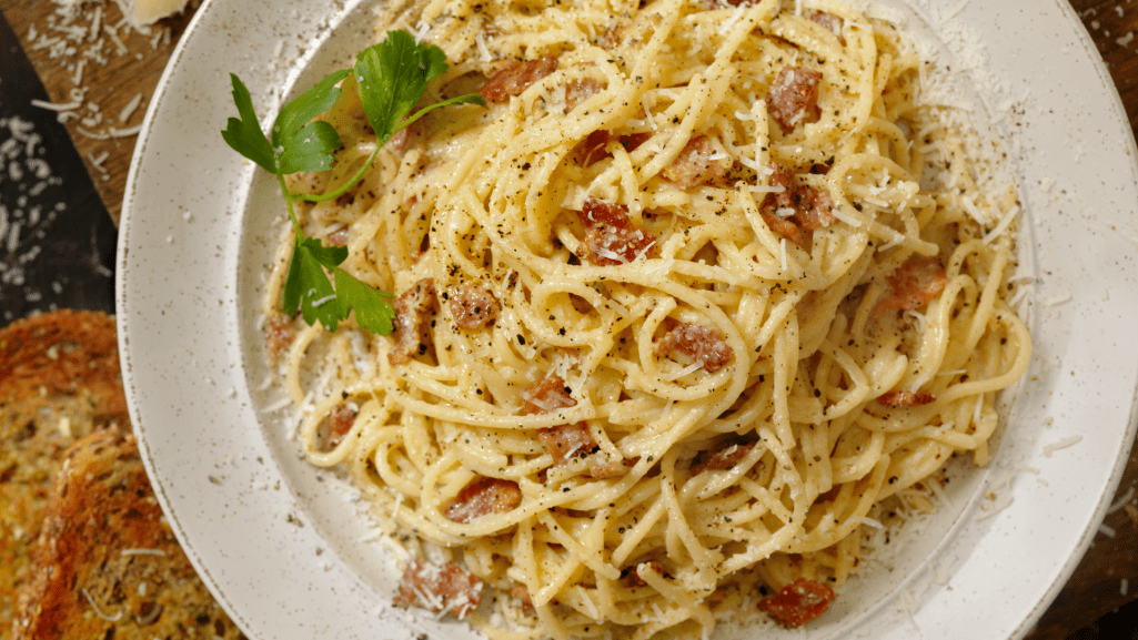 macarrão a carbonara