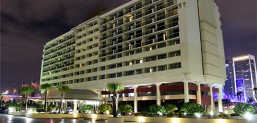 DoubleTree by Hilton Riverfront