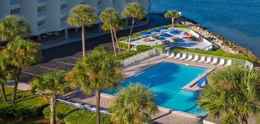 Sailport Waterfront Suites