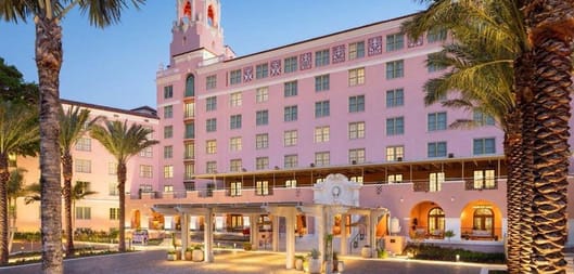 The Vinoy Resort & Golf Club
