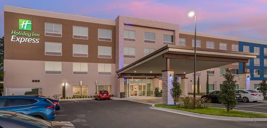 Holiday Inn Express & Suites Jacksonville Bartram Park