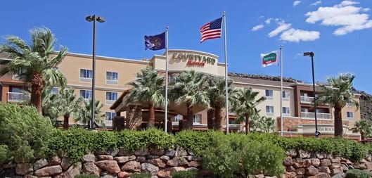 Courtyard St. George