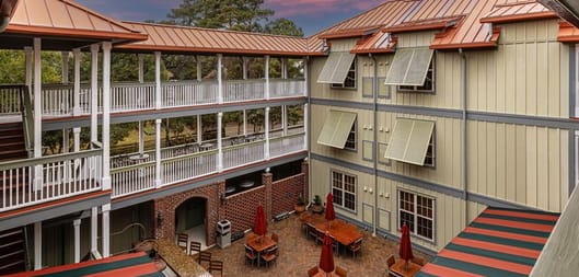 The Willow Lodge