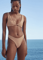 As principais tendências de Beachwear para 2022