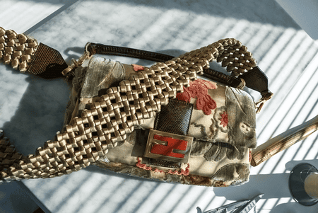 Fendi e o projeto Baguette “hand in hand”