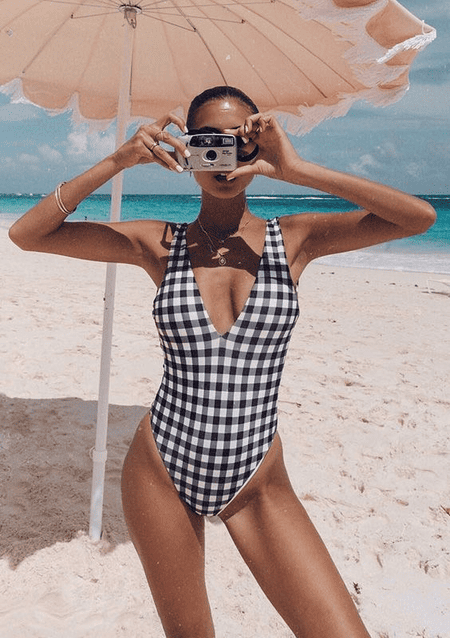 As principais tendências de beachwear para 2022