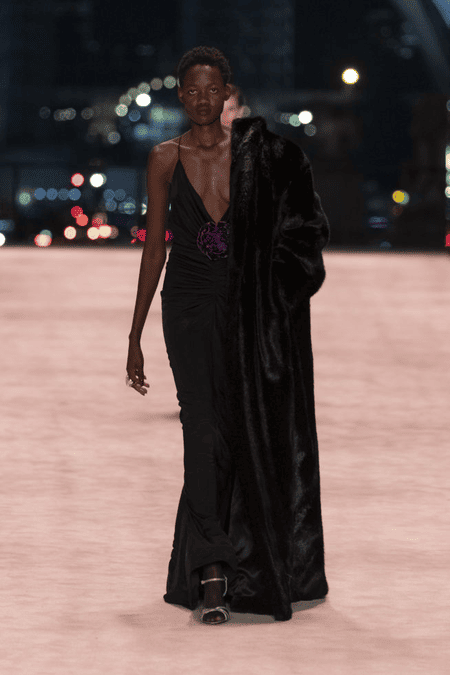 Desfile saint laurent- paris fashion Week
