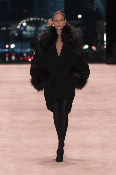 Desfile saint laurent- paris fashion Week