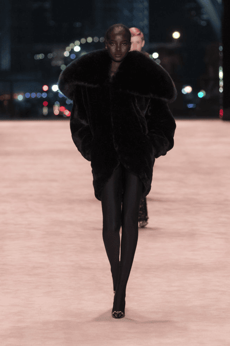 Desfile saint laurent- paris fashion Week