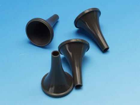 Mediplast, engangs øretragte, grå, oval, 6 mm