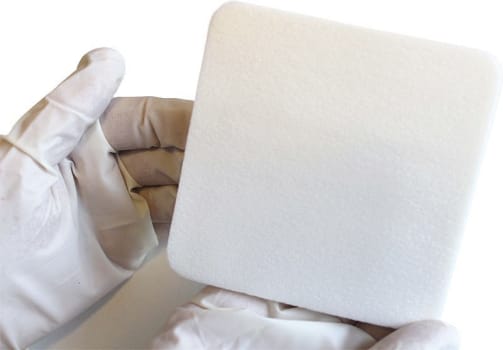 Kliniderm Foam Silikone Lite, skumbandage tynd, med silikone, steril, 6 cm x 8,5 cm