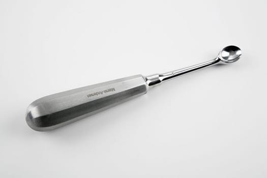 Medicon, skarpske, Volkmann, engkelt, fig. 3, 17 cm