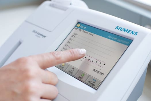 DCA Vantage, apparat til diabeteskontrol