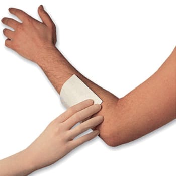 Klinipress Novopad, med perforeret PE på begge sider, steril, 10 cm x 20 cm