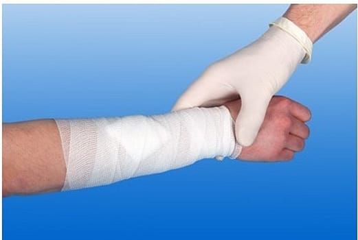 Nobafix, elastisk fikseringsbind, bulk, 10 cm x 4 m