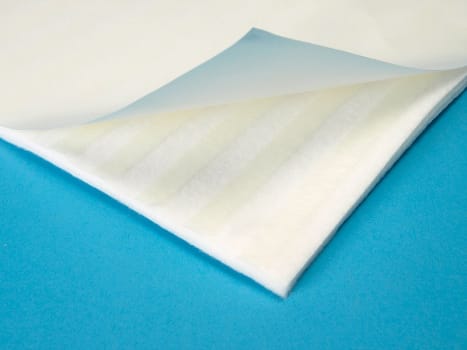 Cellona, polster selvklæbende ikke absorberende, 5mm, 19 cm x 38 cm