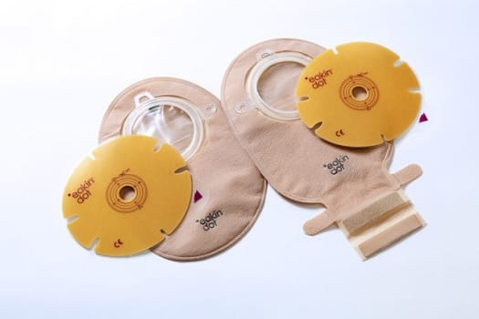 eakin dot, 2-dels colostomipose, Mini, vindue, beige, 60 mm ring