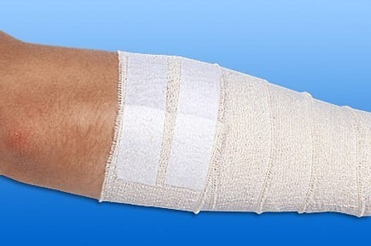 Rudapor, Fikseringstape, hvid, 7,5 cm x 9,14 m