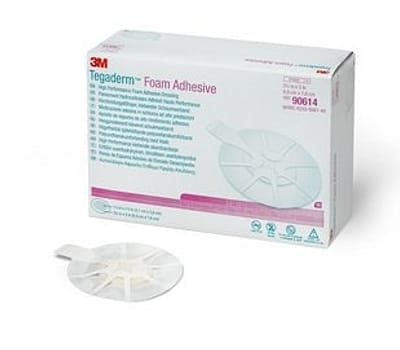Tegaderm Foam, skumbandage, med klæb, sårpude 3,1x3,8cm steril, 6,9 cm x 7,6 cm