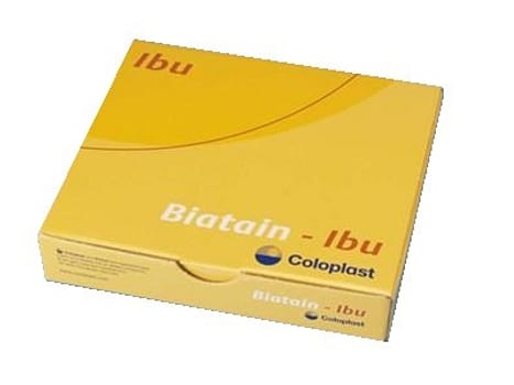 Biatain Ibu Soft-Hold, skumbandage m Ibuprofen, let hæftende, steril, 10 cm x 10 cm