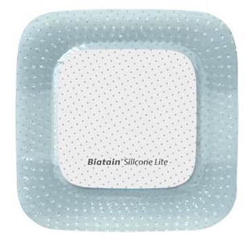 Biatain Silicone Lite, border med silikone, steril, 7,5 cm x 7,5 cm, skumstr. 4,5x4,5 cm