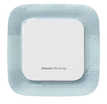 Biatain Silicone Ag, skumbandage m. klæb, steril, 10 cm x 10 cm, skumstr. 6,5 x 6,5 cm