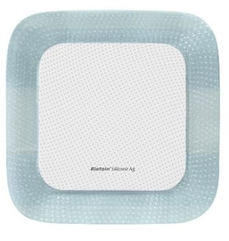 Biatain Silicone Ag, skumbandage m. klæ, steril, 12,5 cm x 12,5 cmb, skumstr. 8,5 x 8,5 cm