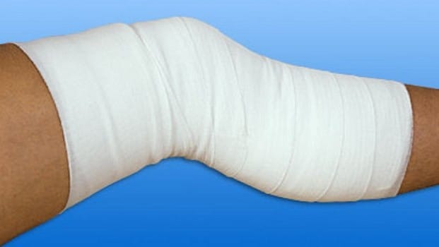 Nobalastik, medium elastisk bind, hvid, steril, 4 cm x 5 m