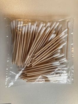 Mediq, træpind med vat i den ene ende, 7,5 cm